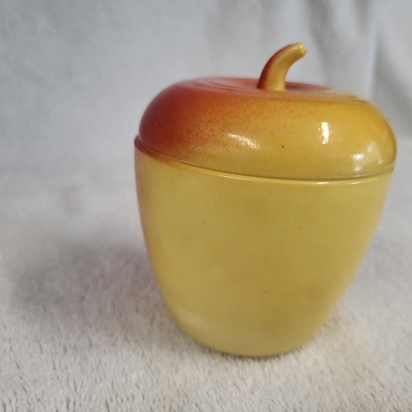 Vintage Hazel Atlas apple glass container - Picture 1 of 7